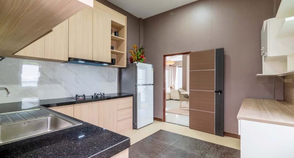 Продажа 3 спальни вилла в Банг Ламунг, Чонбури