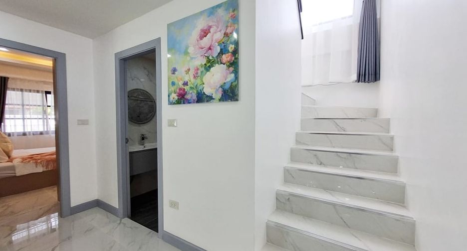 À vendre 4 chambres villa à Bang Lamung, Chonburi