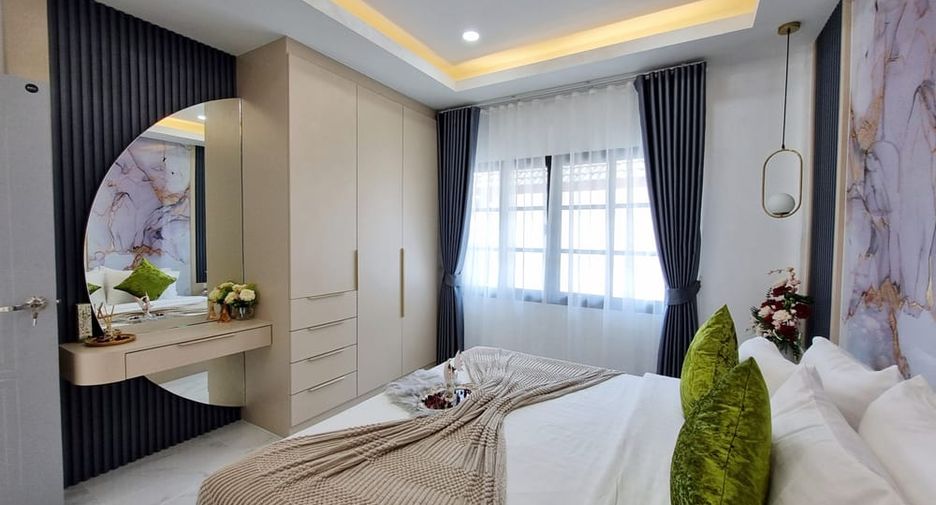 À vendre 4 chambres villa à Bang Lamung, Chonburi