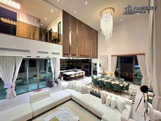 For sale 5 ベッドルーム villa in Bang Lamung, Chonburi