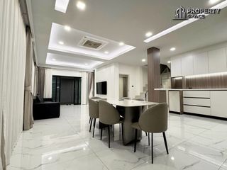 出租 5 卧室 别墅 在 Bang Lamung, Chon Buri