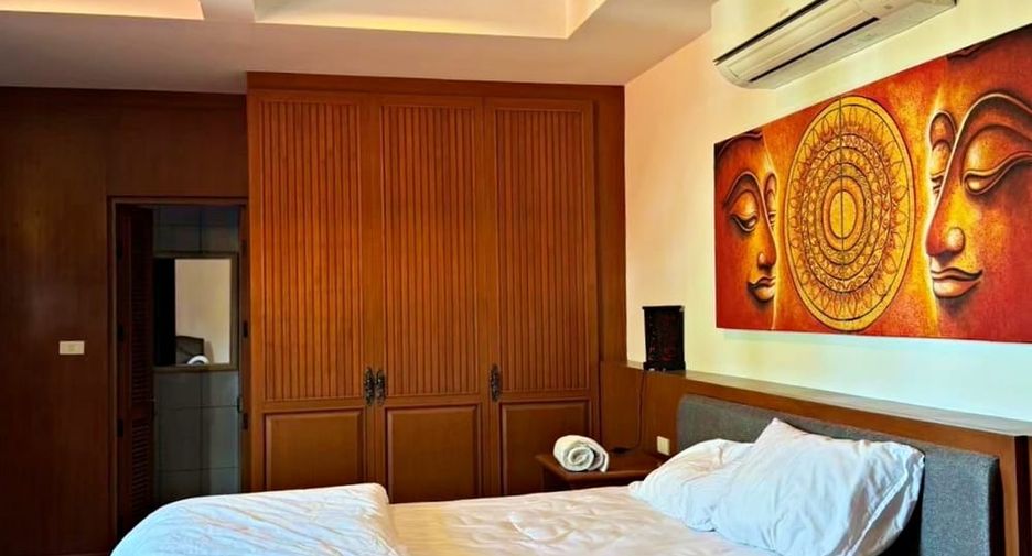 Villa en alquiler de 4 habitaciones en Bang Lamung, Chonburi