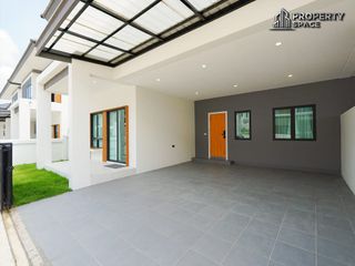 出售 4 卧室 独立屋 在 Bang Lamung, Chon Buri