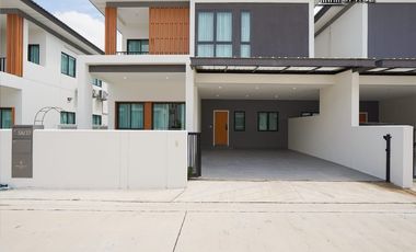 出售 4 卧室 独立屋 在 Bang Lamung, Chon Buri