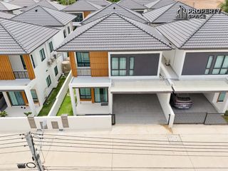 出售 4 卧室 独立屋 在 Bang Lamung, Chon Buri