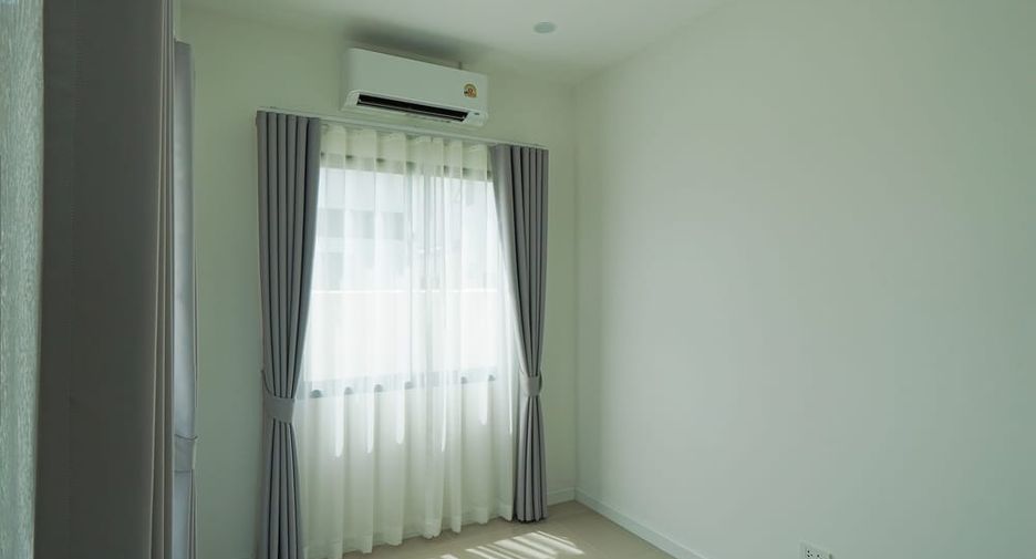 Villa zum Kauf mit 4 Zimmer in Bang Lamung, Chonburi