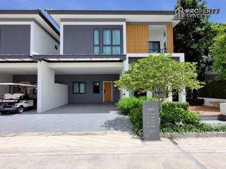 出售 4 卧室 独立屋 在 Bang Lamung, Chon Buri