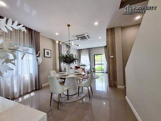 出售 4 卧室 独立屋 在 Bang Lamung, Chon Buri