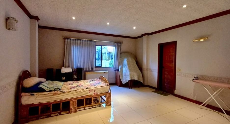 出售 4 卧室 独立屋 在 Bang Lamung, Chon Buri