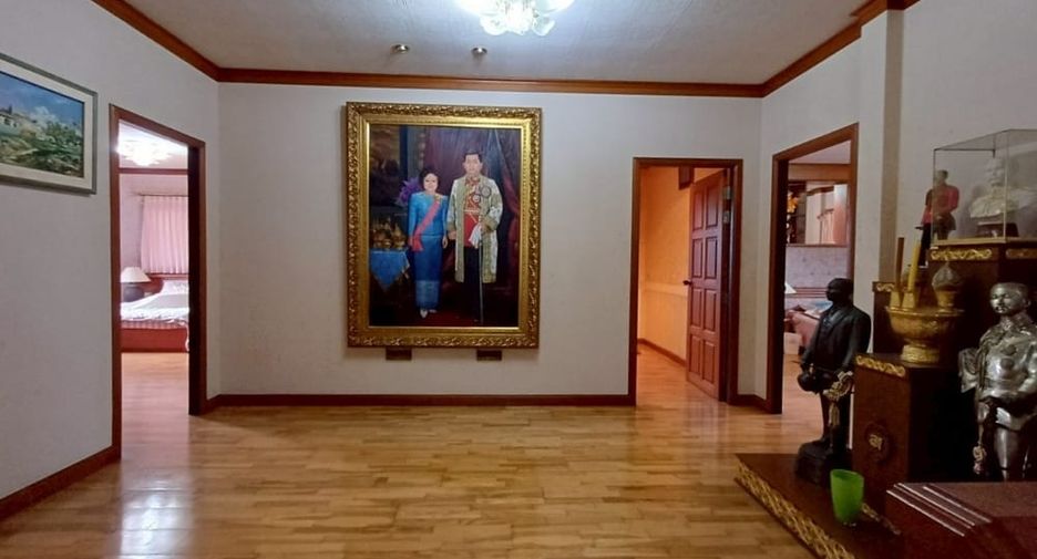 出售 4 卧室 独立屋 在 Bang Lamung, Chon Buri