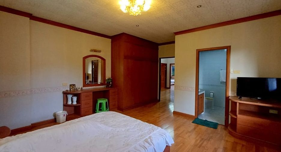 出售 4 卧室 独立屋 在 Bang Lamung, Chon Buri