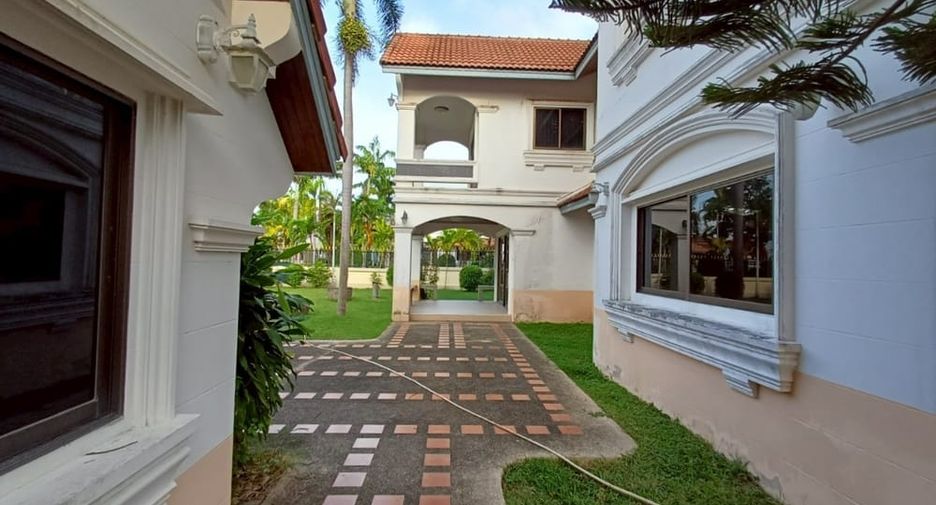出售 4 卧室 独立屋 在 Bang Lamung, Chon Buri
