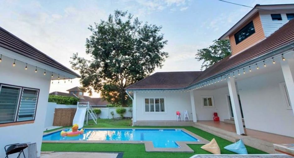 Villa zur Miete mit 4 Zimmer in Bang Lamung, Chonburi