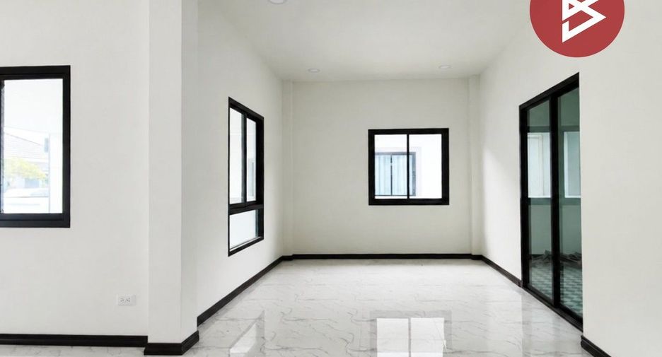 À vendre 3 chambres maison à Kamphaeng Saen, Nakhon Pathom