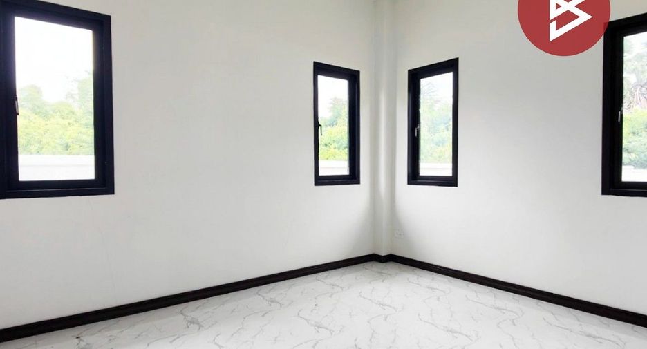 À vendre 3 chambres maison à Kamphaeng Saen, Nakhon Pathom