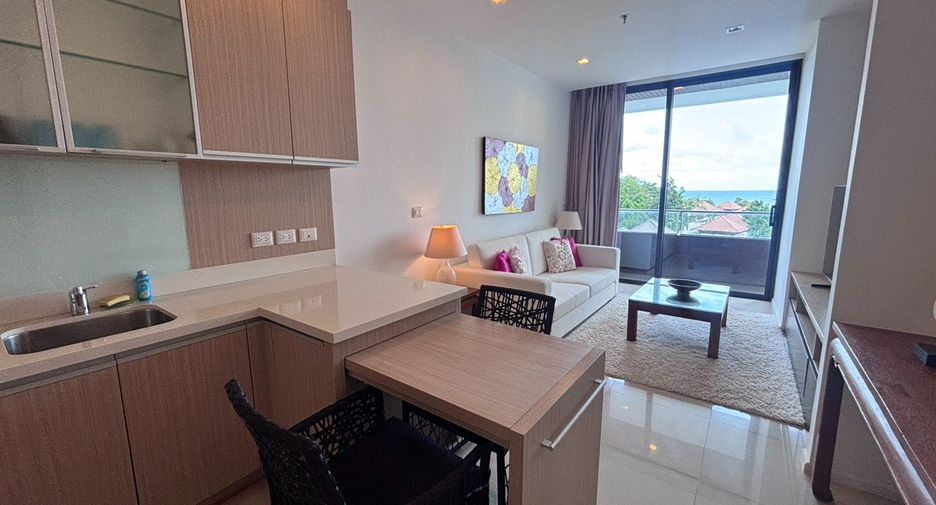 For sale 1 bed condo in Klaeng, Rayong