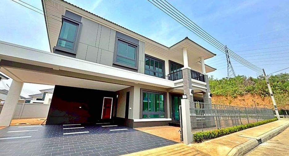 出售 4 卧室 独立屋 在 Bang Lamung, Chon Buri