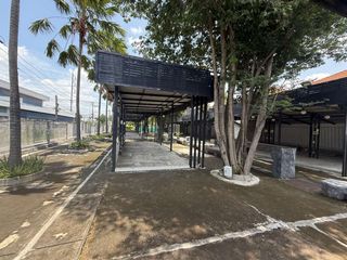 Terreno en alquiler en Min Buri, Bangkok