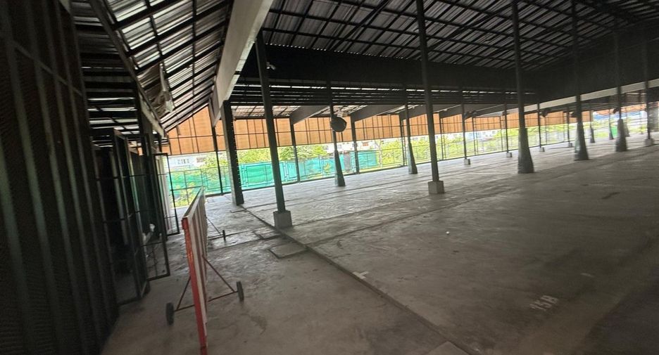 Terreno en alquiler en Min Buri, Bangkok