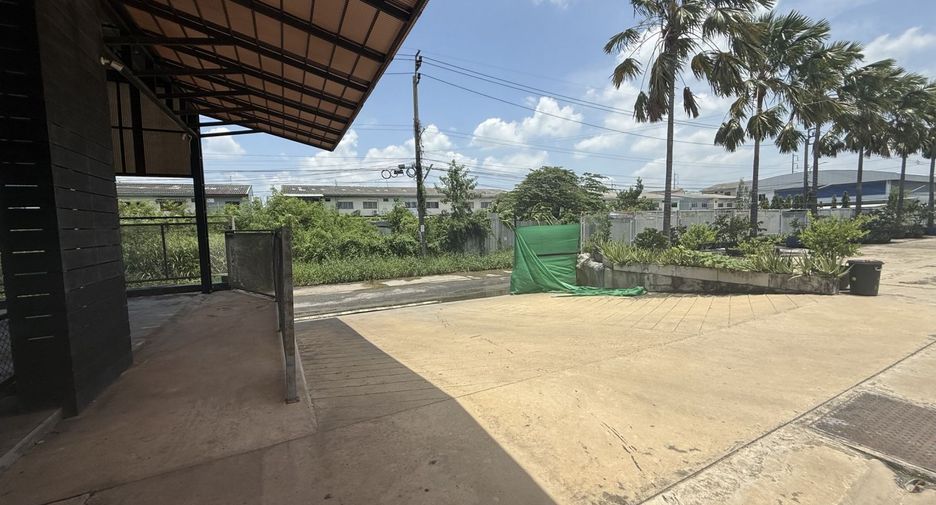 Terreno en alquiler en Min Buri, Bangkok