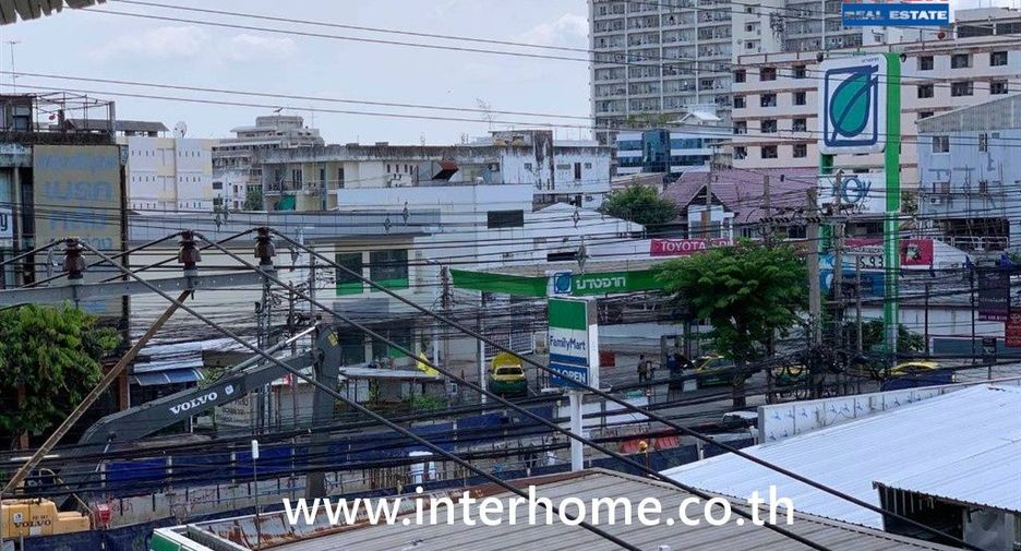 For sale 2 bedrooms condo in Bang Kapi, Bangkok