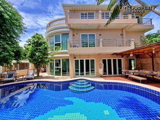 À louer 6 chambres villa à Bang Lamung, Chonburi