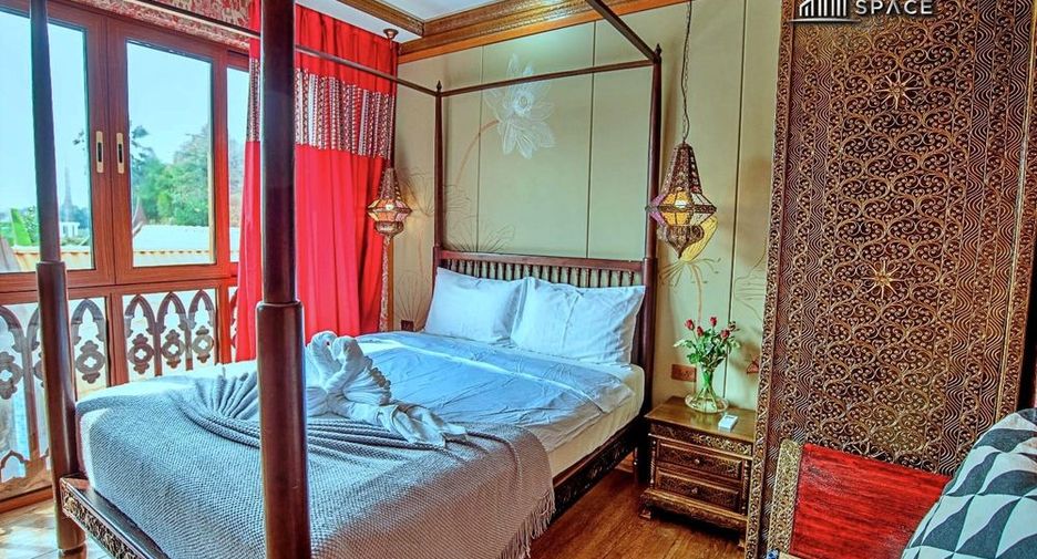 Villa en alquiler de 7 habitaciones en Bang Lamung, Chonburi