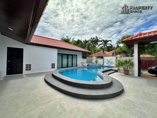 À louer et à vendre 4 chambres villa à Bang Lamung, Chonburi
