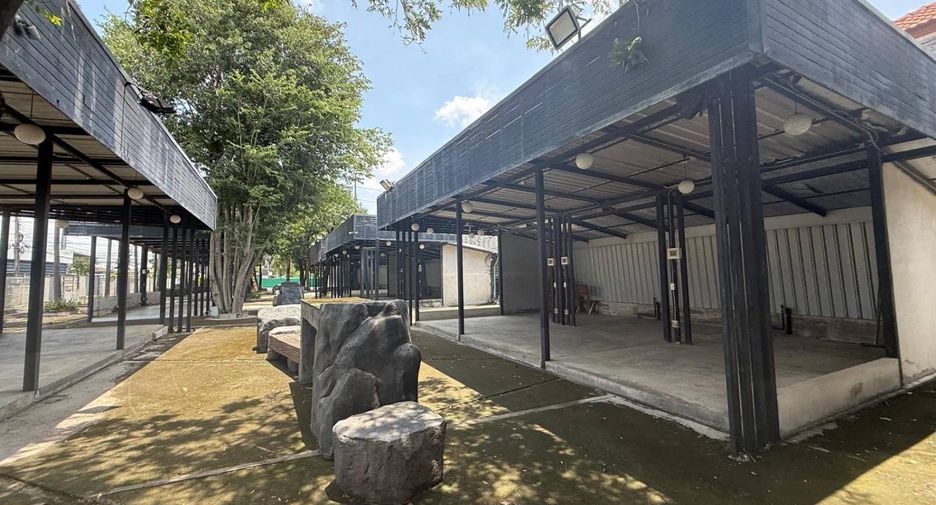 Terreno en alquiler en Min Buri, Bangkok