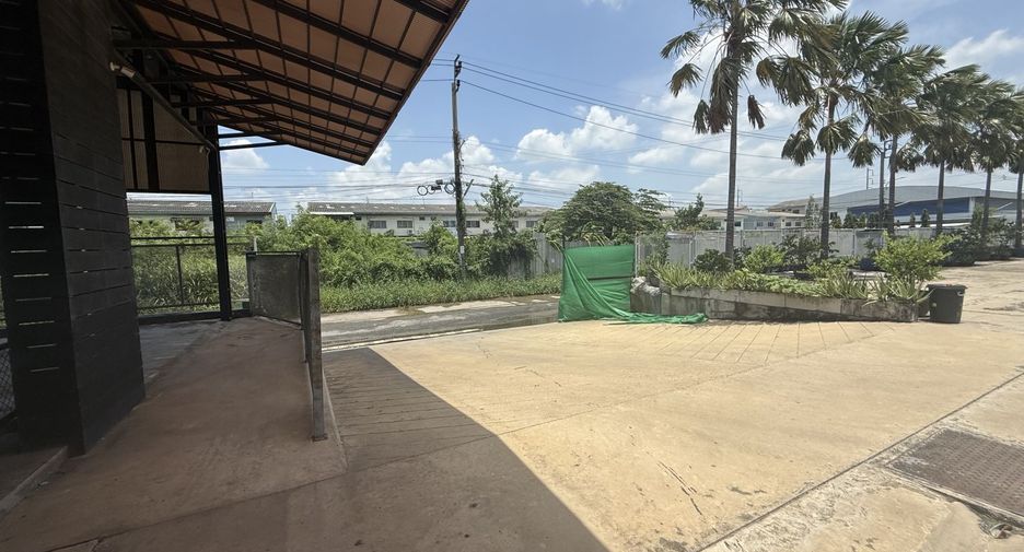 Terreno en alquiler en Min Buri, Bangkok