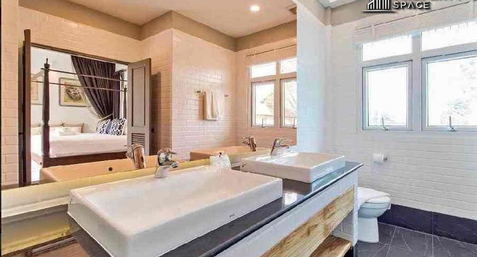 Villa zur Miete mit 5 Zimmer in Bang Lamung, Chonburi