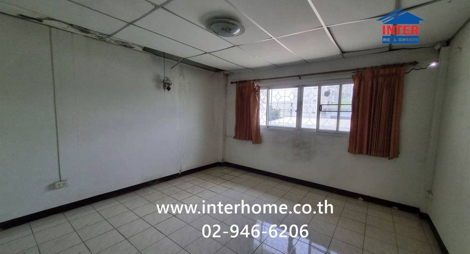 ขาย 4 ห้องนอน พื้นที่ค้าปลีก ใน บางกะปิ, กรุงเทพฯ