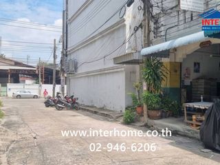 ขาย 4 ห้องนอน พื้นที่ค้าปลีก ใน บางกะปิ, กรุงเทพฯ