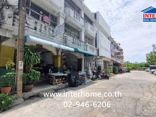 ขาย 4 ห้องนอน พื้นที่ค้าปลีก ใน บางกะปิ, กรุงเทพฯ