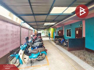 Apartamento en venta de 15 habitaciones en Si Racha, Chonburi