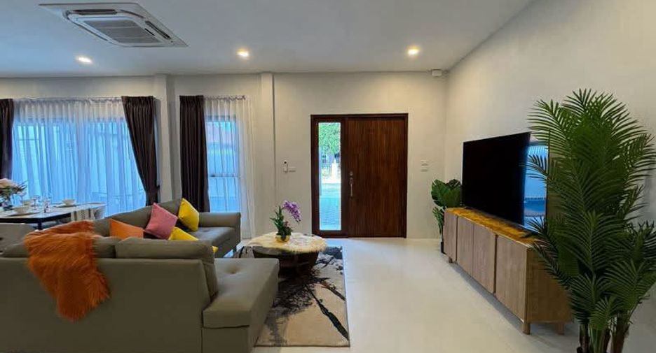 À louer 4 chambres maison à Jomtien, Pattaya