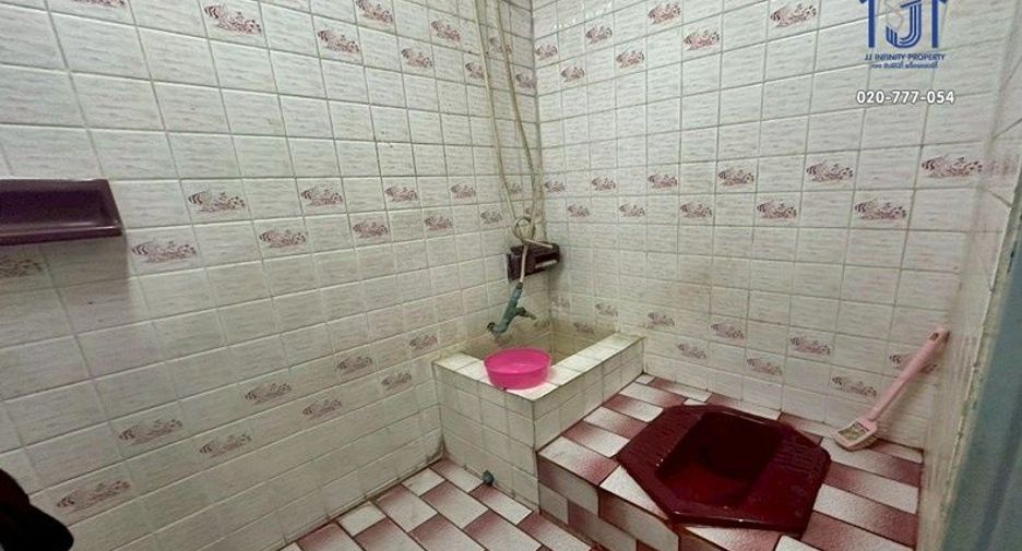 Local comercial en venta de 2 habitaciones en Khan Na Yao, Bangkok