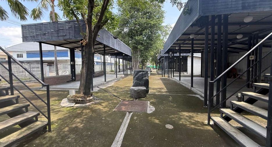 Terreno en alquiler en Min Buri, Bangkok