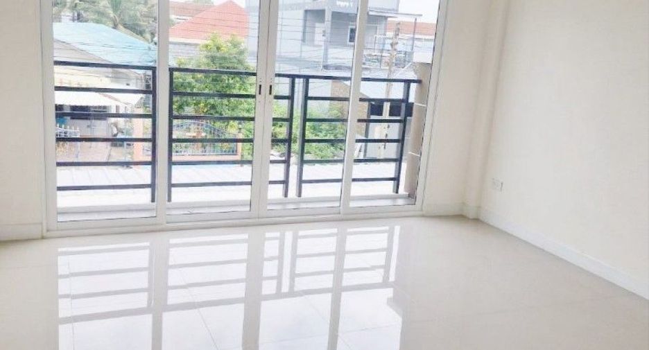 出售 2 卧室 商业空间 在 Mueang Nakhon Pathom, Nakhon Pathom