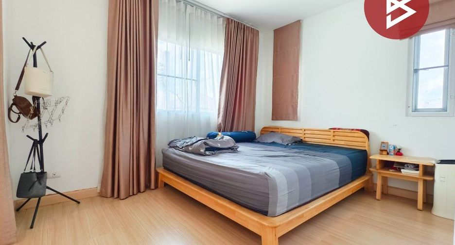 Продажа 4 спальни таунхаус в Банг Кхае, Бангкок