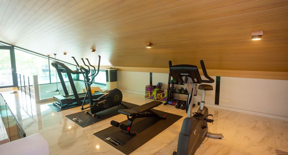 Villa zum Kauf mit 4 Zimmer in Mueang Phuket, Phuket