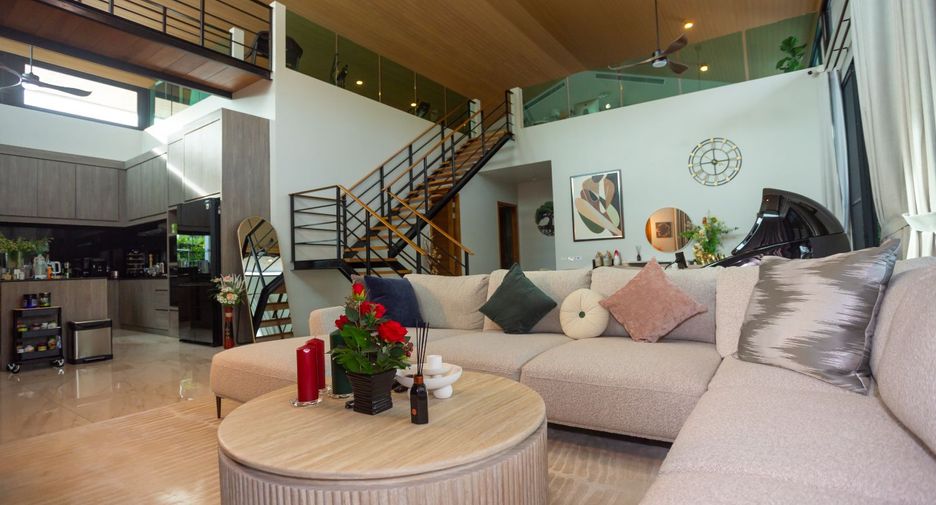 Villa zum Kauf mit 4 Zimmer in Mueang Phuket, Phuket