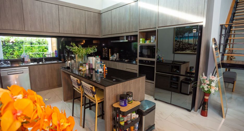 Villa zum Kauf mit 4 Zimmer in Mueang Phuket, Phuket