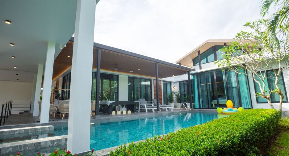 Villa zum Kauf mit 4 Zimmer in Mueang Phuket, Phuket