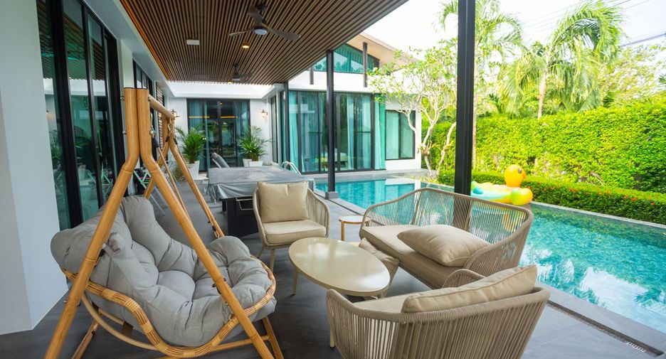Villa zum Kauf mit 4 Zimmer in Mueang Phuket, Phuket