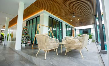 Villa zum Kauf mit 4 Zimmer in Mueang Phuket, Phuket