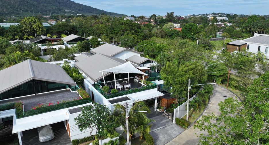 Villa zum Kauf mit 4 Zimmer in Mueang Phuket, Phuket