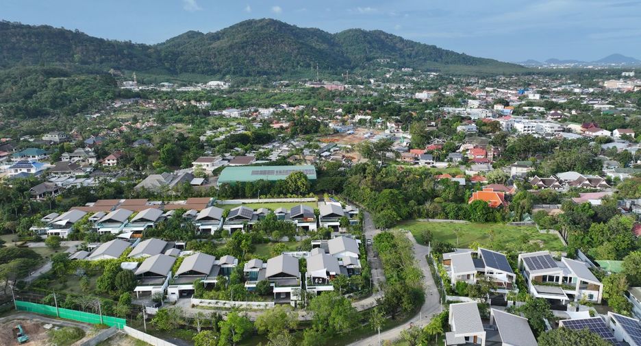 Villa zum Kauf mit 4 Zimmer in Mueang Phuket, Phuket