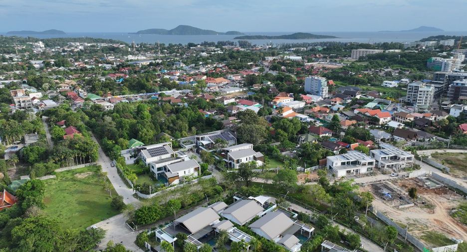 Villa zum Kauf mit 4 Zimmer in Mueang Phuket, Phuket