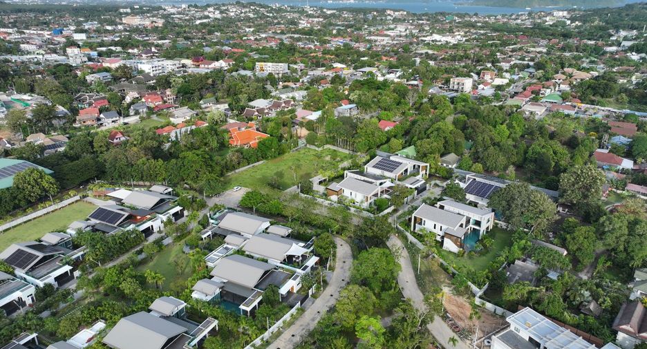 Villa zum Kauf mit 4 Zimmer in Mueang Phuket, Phuket